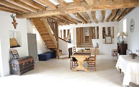 La Bergerie Du Château De Pommeuse